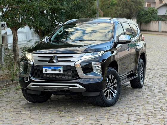 MITSUBISHI PAJERO SPORT 2.4 16V MIVEC TURBO DIESEL HPE AWD AUTOMÁTICO